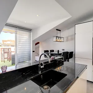 Apartment Penthouse Deluxe, Carolina Park,, Marbella