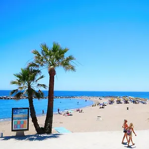 Beachfront Luxury Apartment, Puerto Banus, Apartment